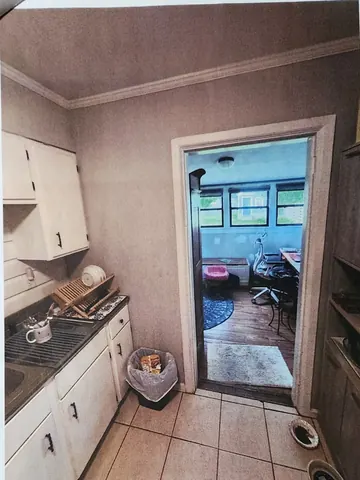 Existing kitchen before remodeling, view 5